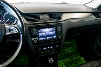 Продажа Skoda Rapid I Рестайлинг 1.6 AT (110 л.с.) 2018 Коричневый в Автодом