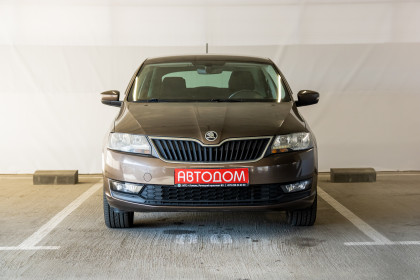 Продажа Skoda Rapid I Рестайлинг 1.6 AT (110 л.с.) 2018 Коричневый в Автодом