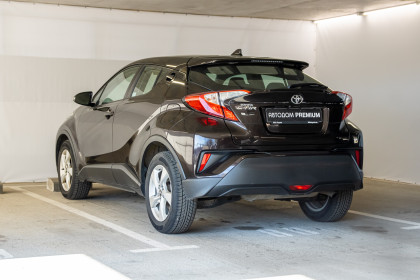 Продажа Toyota C-HR I Рестайлинг 1.2 MT (116 л.с.) 2019 Коричневый в Автодом
