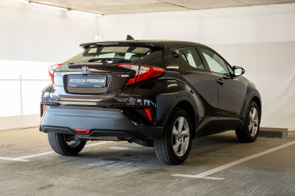 Продажа Toyota C-HR I Рестайлинг 1.2 MT (116 л.с.) 2019 Коричневый в Автодом