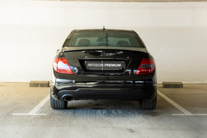 Продажа Mercedes-Benz C-Класс III (W204) Рестайлинг 200 1.8 AT (184 л.с.) 2011 Черный в Автодом