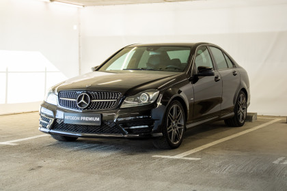 Продажа Mercedes-Benz C-Класс III (W204) Рестайлинг 180 BlueEFFICIENCY 1.8 AT (156 л.с.) 2011 Черный в Автодом