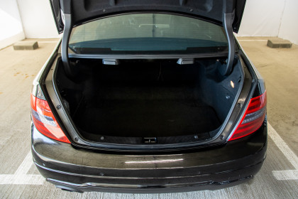 Продажа Mercedes-Benz C-Класс III (W204) Рестайлинг 200 1.8 AT (184 л.с.) 2011 Черный в Автодом