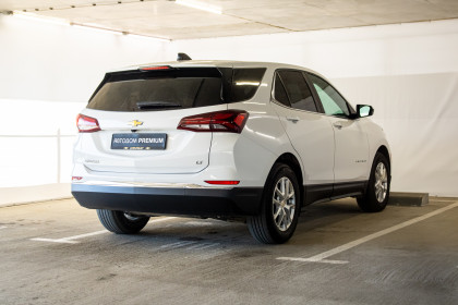 Продажа Chevrolet Equinox III Рестайлинг 1.5 AT (173 л.с.) 2022 Белый в Автодом