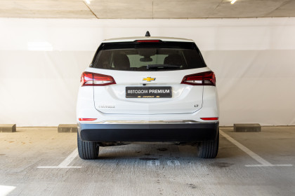 Продажа Chevrolet Equinox III Рестайлинг 1.5 AT (173 л.с.) 2022 Белый в Автодом