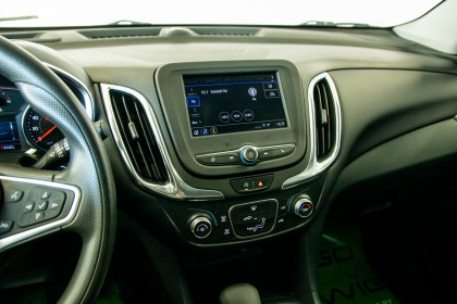 Продажа Chevrolet Equinox III Рестайлинг 1.5 AT (173 л.с.) 2022 Белый в Автодом