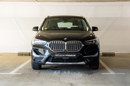 Продажа BMW X1 II (F48) Рестайлинг 16d sDrive 1.5 AMT (116 л.с.) 2021 Черный в Автодом