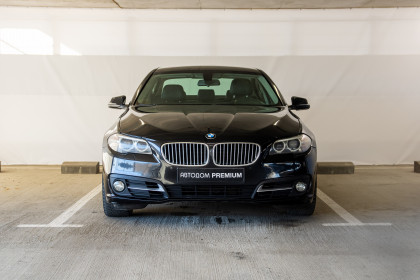 Продажа BMW 5 серии VI (F10/F11/F07) Рестайлинг 520d 2.0 AT (184 л.с.) 2014 Черный в Автодом