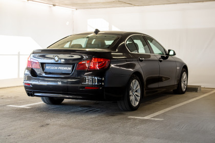 Продажа BMW 5 серии VI (F10/F11/F07) Рестайлинг 520d 2.0 AT (184 л.с.) 2014 Черный в Автодом