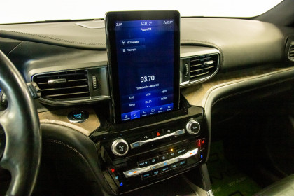 Продажа Ford Explorer VI 3.0 AT (400 л.с.) 2022 Серый в Автодом