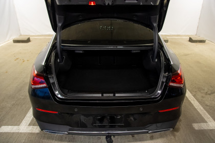 Продажа Mercedes-Benz CLA II (C118, X118) 180 d 1.5 AMT (116 л.с.) 2020 Черный в Автодом