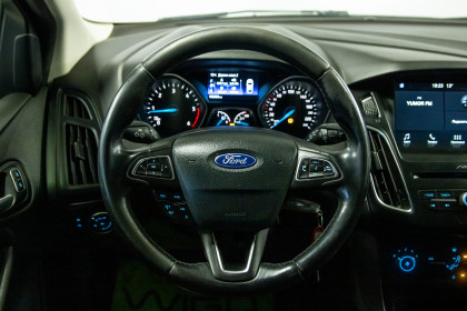 Продажа Ford Focus III Рестайлинг 1.5 MT (105 л.с.) 2018 Черный в Автодом