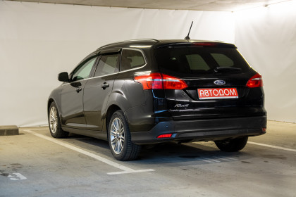 Продажа Ford Focus III Рестайлинг 1.5 MT (105 л.с.) 2018 Черный в Автодом