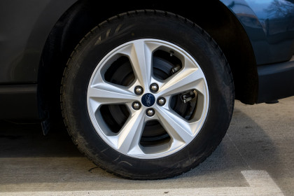 Продажа Ford Edge II Рестайлинг 2.0 AT (250 л.с.) 2022 Синий в Автодом