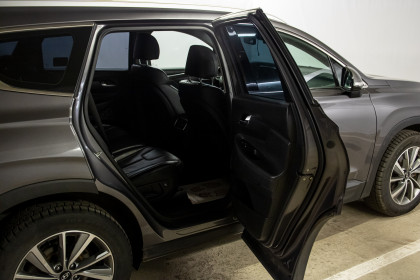 Продажа Hyundai Santa Fe IV 2.0 AT (185 л.с.) 2018 Серый в Автодом