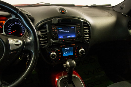 Продажа Nissan Juke I 1.6 CVT (117 л.с.) 2012 Красный в Автодом