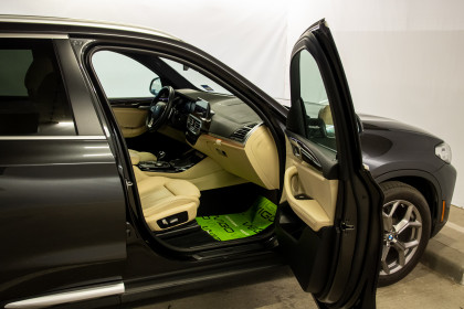 Продажа BMW X3 III (G01) Рестайлинг 30i 2.0 AT (252 л.с.) 2021 Серый в Автодом