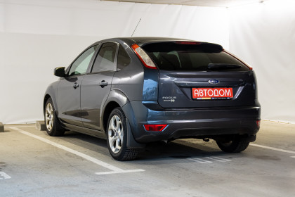 Продажа Ford Focus II Рестайлинг 1.6 MT (100 л.с.) 2011 Серый в Автодом