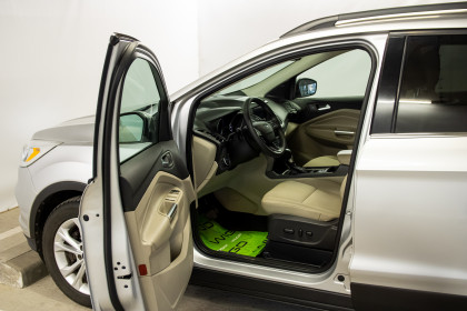 Продажа Ford Escape III Рестайлинг 1.5 AT (182 л.с.) 2016 Серебристый в Автодом