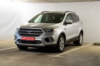 Продажа Ford Escape III Рестайлинг 1.5 AT (182 л.с.) 2016 Серебристый в Автодом