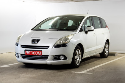 Продажа Peugeot 5008 I 1.6 MT (112 л.с.) 2011 Белый в Автодом