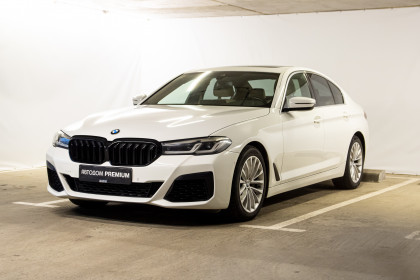Продажа BMW 5 серии VII (G30/G31) Рестайлинг 530i 2.0 AT (252 л.с.) 2020 Белый в Автодом