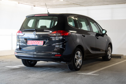Продажа Opel Zafira C 1.8 MT (115 л.с.) 2014 Черный в Автодом