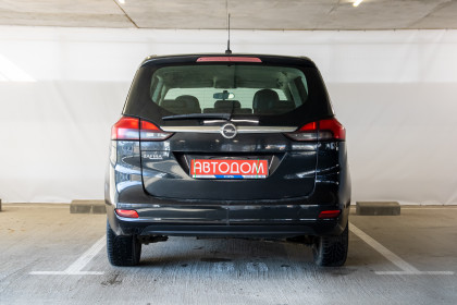 Продажа Opel Zafira C 1.8 MT (115 л.с.) 2014 Черный в Автодом