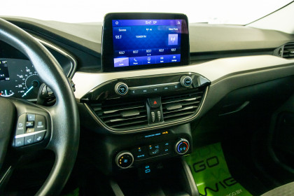 Продажа Ford Escape IV 1.5 AT (180 л.с.) 2021 Белый в Автодом