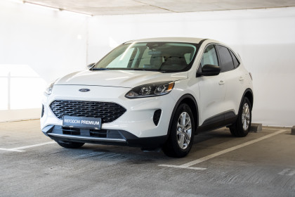 Продажа Ford Escape IV 1.5 AT (180 л.с.) 2021 Белый в Автодом