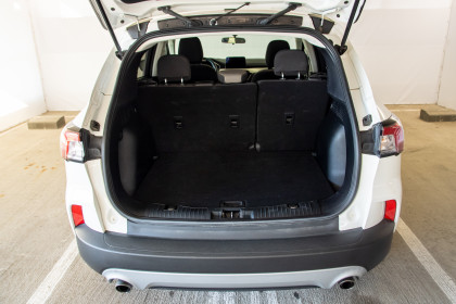 Продажа Ford Escape IV 1.5 AT (180 л.с.) 2021 Белый в Автодом