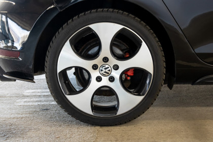 Продажа Volkswagen Golf VI 1.4 MT (122 л.с.) 2009 Черный в Автодом