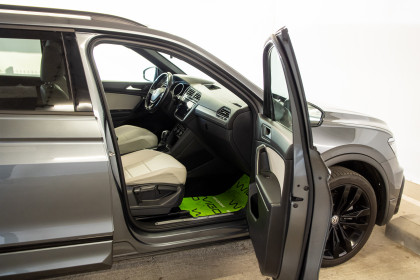 Продажа Volkswagen Tiguan II Allspace 2.0 AT (187 л.с.) 2021 Серый в Автодом