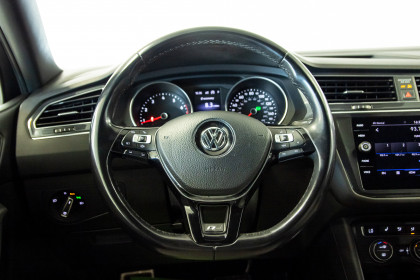 Продажа Volkswagen Tiguan II Allspace 2.0 AT (187 л.с.) 2021 Серый в Автодом