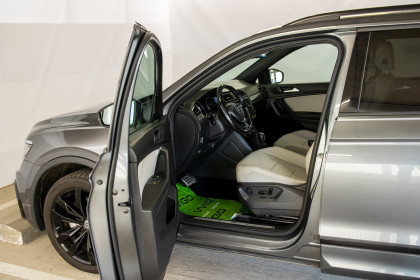 Продажа Volkswagen Tiguan II Allspace 2.0 AT (187 л.с.) 2021 Серый в Автодом