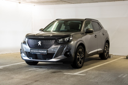 Продажа Peugeot 2008 II 1.5 AT (130 л.с.) 2020 Серебристый в Автодом