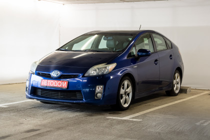Продажа Toyota Prius III (XW30) Plug-in Hybrid 1.8 AT (99 л.с.) 2010 Синий в Автодом