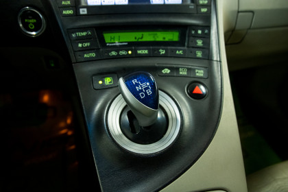 Продажа Toyota Prius III (XW30) Plug-in Hybrid 1.8 AT (99 л.с.) 2010 Синий в Автодом