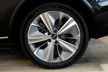 Продажа Hongqi E-HS9 I 85 kWh 0.0 AT (435 л.с.) 2022 Черный в Автодом