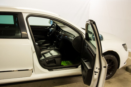 Продажа Skoda Superb II Рестайлинг 1.8 AMT (160 л.с.) 2014 Белый в Автодом