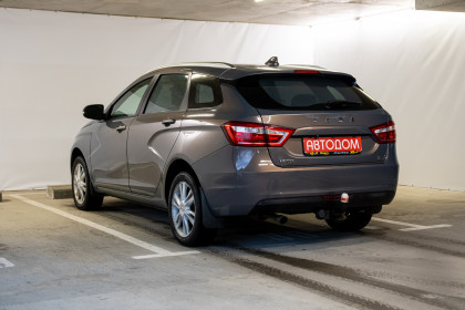 Продажа Lada (ВАЗ) Vesta I SW 1.8 AMT (122 л.с.) 2018 Серый в Автодом