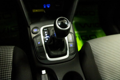 Продажа Hyundai Kona I 2.0 AT (149 л.с.) 2019 Серый в Автодом