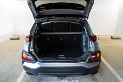 Продажа Hyundai Kona I 2.0 AT (149 л.с.) 2019 Серый в Автодом