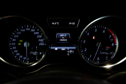 Продажа Mercedes-Benz GL-Класс II (X166) 500 4.7 AT (435 л.с.) 2012 Черный в Автодом