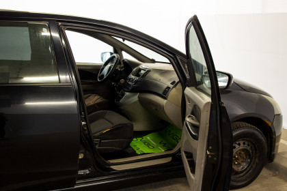 Продажа Mitsubishi Grandis I 2.0 MT (136 л.с.) 2005 Черный в Автодом