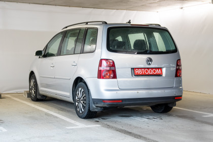 Продажа Volkswagen Touran I Рестайлинг 1.4 MT (140 л.с.) 2008 Серебристый в Автодом