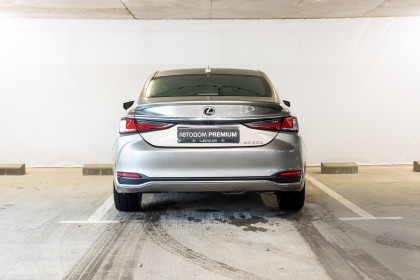 Продажа Lexus ES VII 250 2.5 AT (206 л.с.) 2020 Серый в Автодом