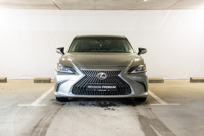 Продажа Lexus ES VII 250 2.5 AT (206 л.с.) 2020 Серый в Автодом