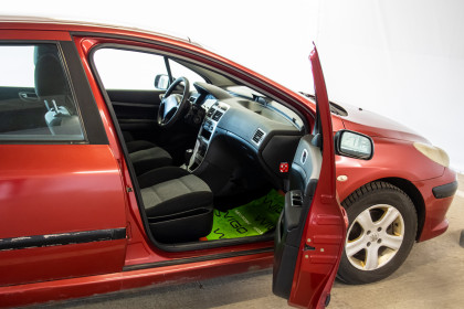 Продажа Peugeot 307 I Рестайлинг 1.6 AT (109 л.с.) 2006 Красный в Автодом