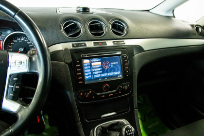 Продажа Ford S-MAX I Рестайлинг 1.6 MT (115 л.с.) 2014 Черный в Автодом